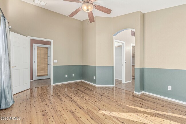 Building Photo - 17562 W Dalea Dr