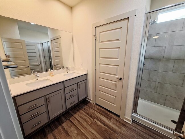 Building Photo - 7700 Linnie Ln