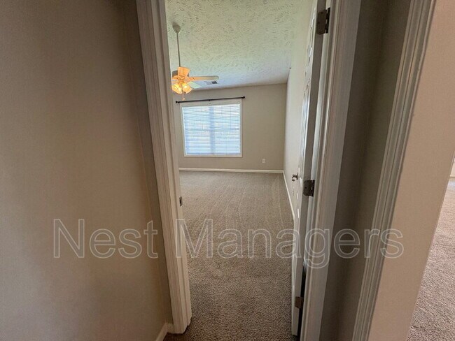 Building Photo - 3330 Harbour Pointe Pl