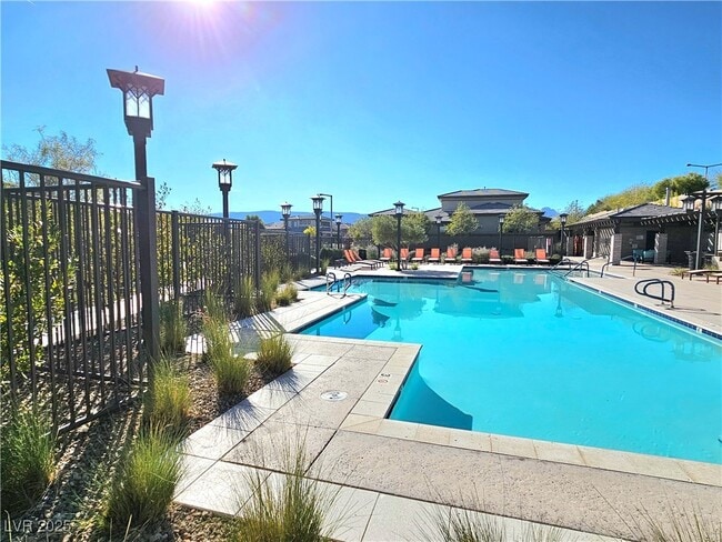 Building Photo - 12374 Skyracer Dr