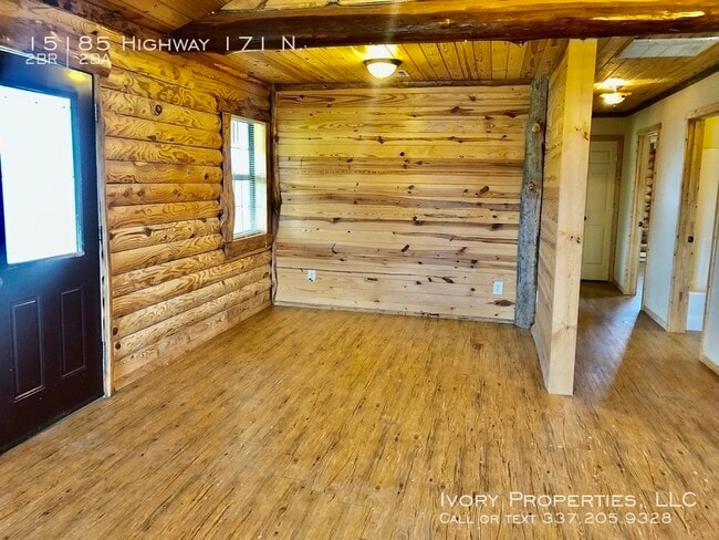 Building Photo - 15185 Hwy. 171 N.