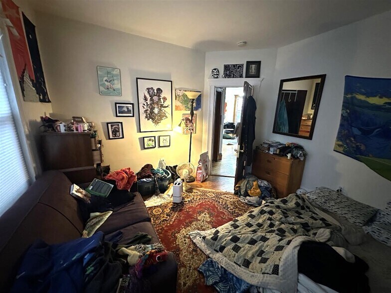 Building Photo - 207 Boston Ave