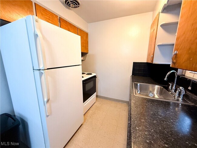 Building Photo - 1510 2nd St