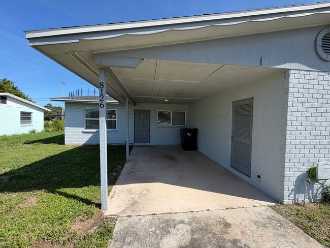 Building Photo - 8126 43rd Ave W
