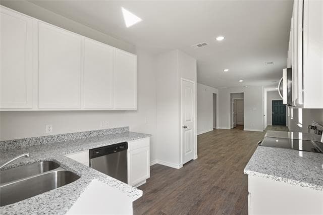 Building Photo - 1706 Luke St