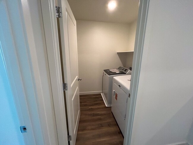 Building Photo - NEW BUILD HOME - Comfortable Living in a New Redding Neighborhood