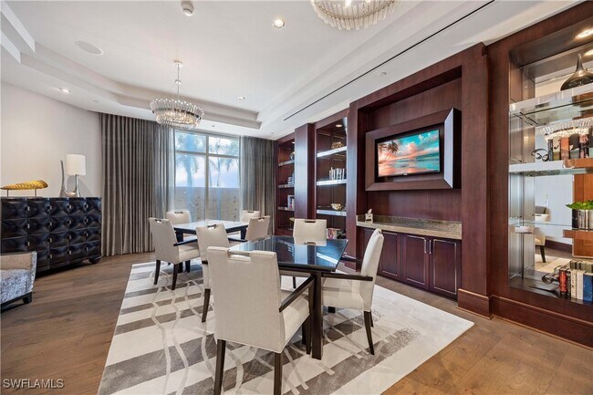 Building Photo - 13675 Vanderbilt Dr