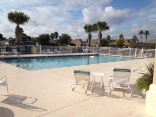 Building Photo - 957 Windward Way