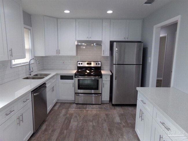 Building Photo - 4201 Wycliff Dr