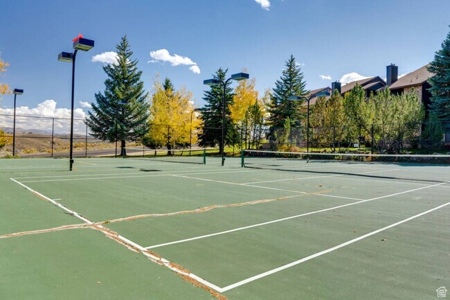 Building Photo - 6861 N 2200 W