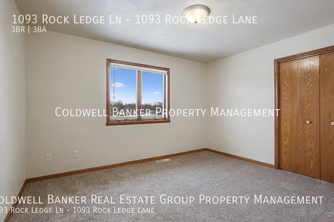 Building Photo - 1093 Rock Ledge Ln