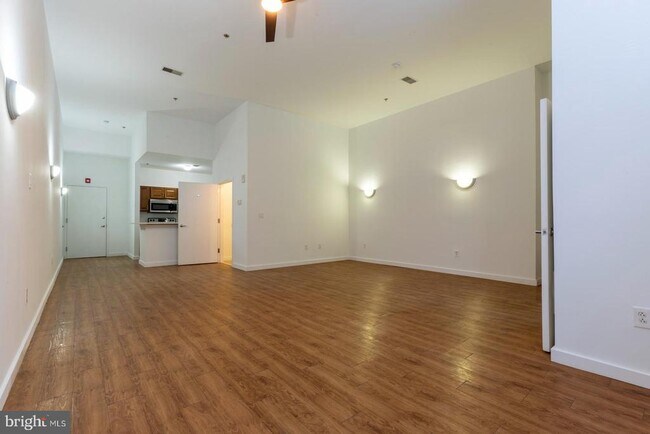 Building Photo - 109 W Wildey St