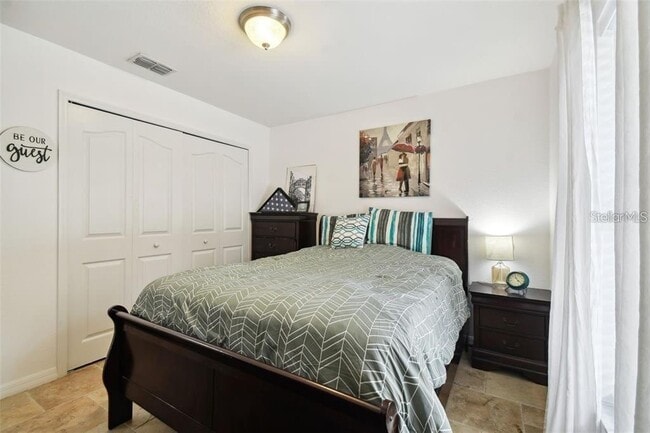 Building Photo - 199 Pine St