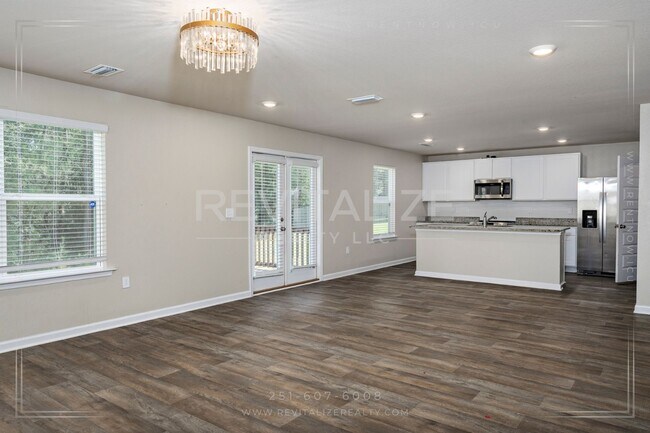 Building Photo - Stunning 2-Story House in Spanish Fort!