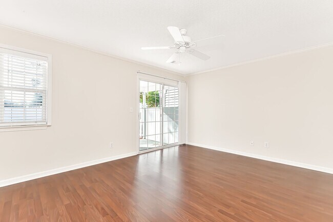 Building Photo - 3555 Crepe Myrtle Ct