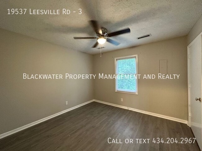 Building Photo - 19537 Leesville Rd