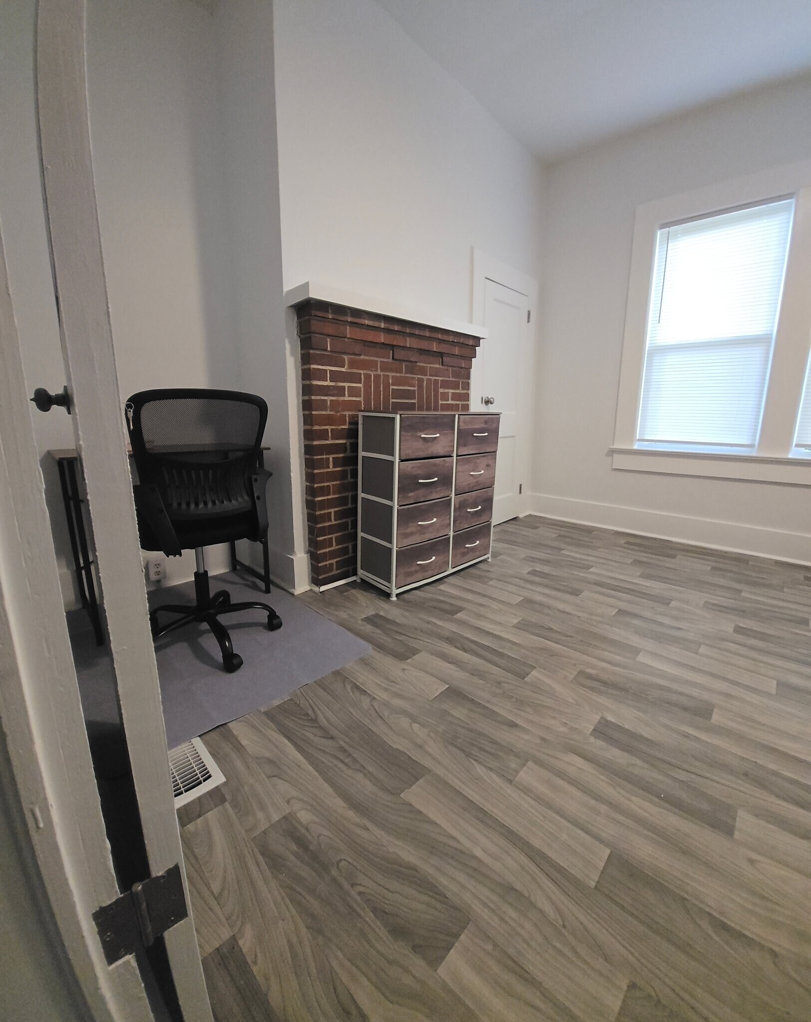 Building Photo - 320 Treadwell St