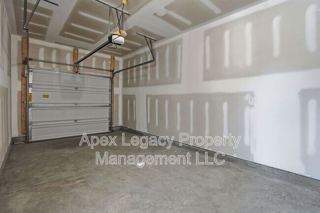 Building Photo - 149 Blue Melody Ave