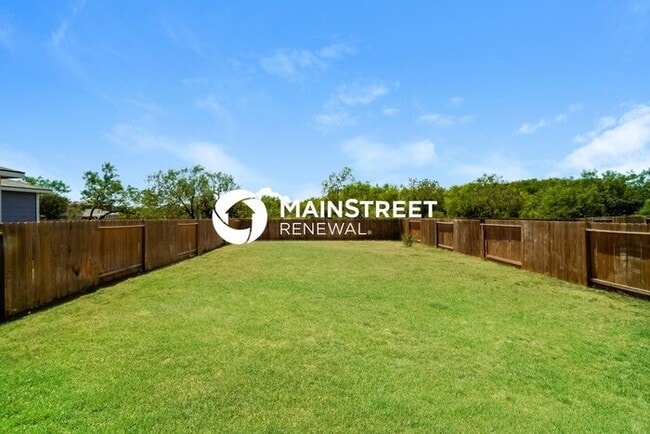 Building Photo - 3 Bedroom Pet-Friendly Home in San Antonio, TX with Main Street Renewal