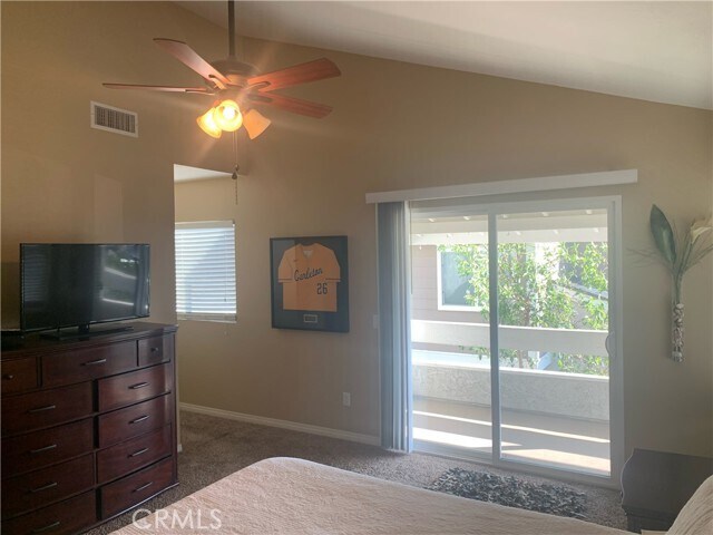 Building Photo - 3728 Live Oak Dr