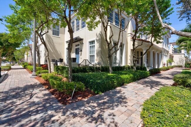 Building Photo - 8332 NW 7th Ct