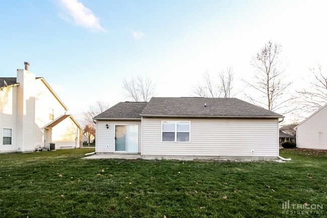 Building Photo - 10362 Corinth Way