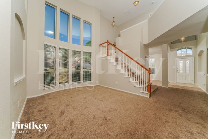 Building Photo - 500 Crystal Falls Dr