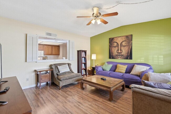 Building Photo - 2929 E Broadway Rd