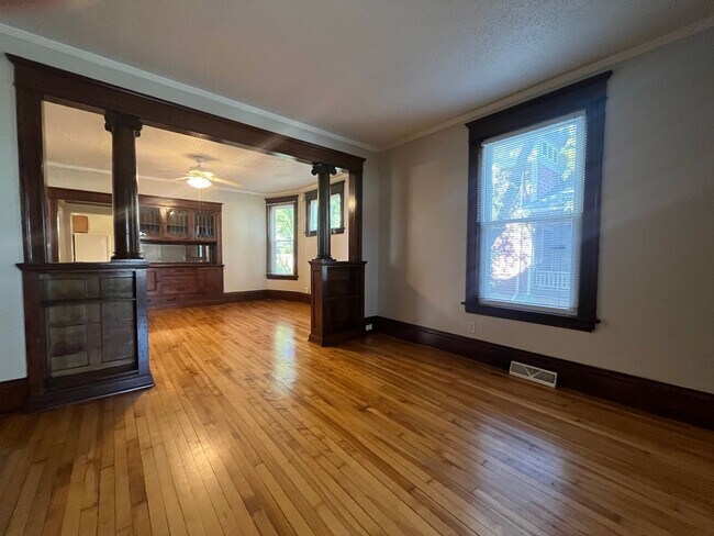 Building Photo - This spacious 3-bedroom lower level duplex...