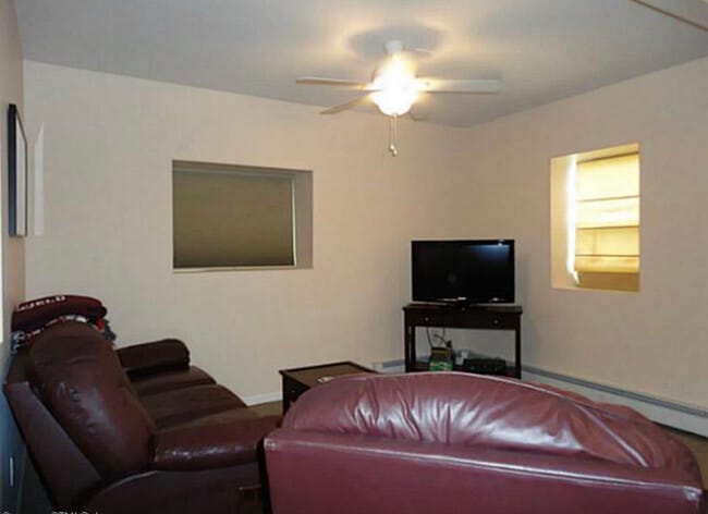 Building Photo - 205 Adams St