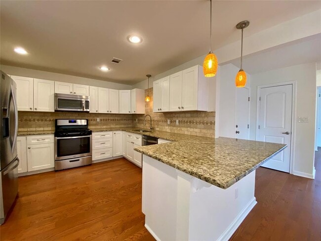 Building Photo - 2003 Patton Ln