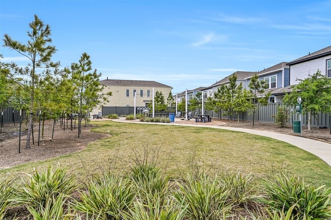 Building Photo - 2403 Bay Breeze Dr