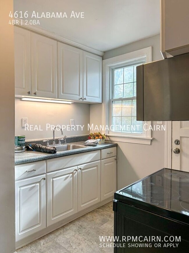 Building Photo - 4616 Alabama Ave