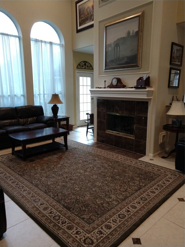 Building Photo - 15222 Holland Fields Cir