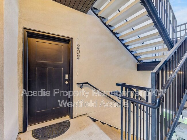 Building Photo - 1386 N 3830 W