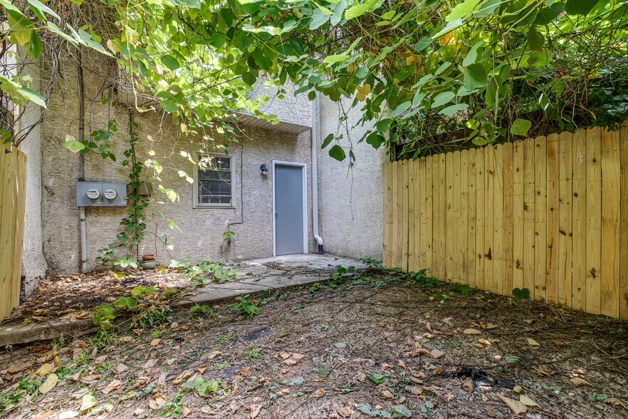 Building Photo - 1914 N 17th St