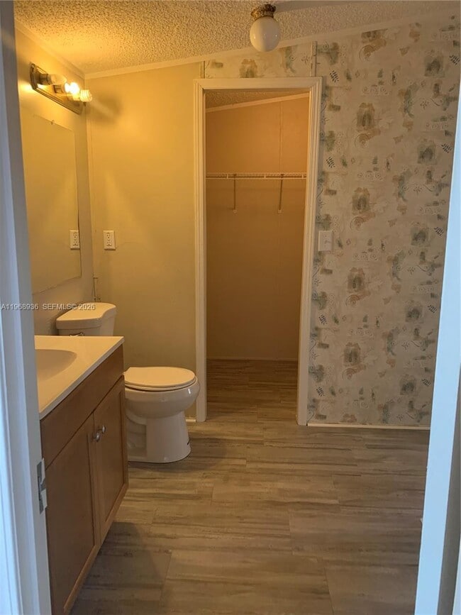 Building Photo - 23029 Watergate Cir