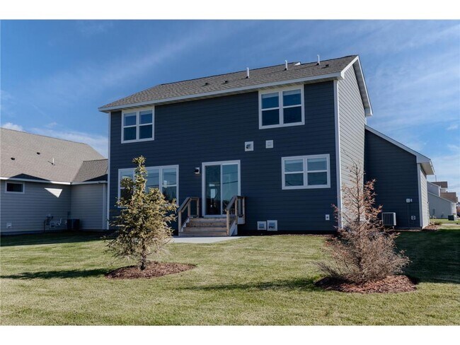 Building Photo - 10226 Arrowwood Path