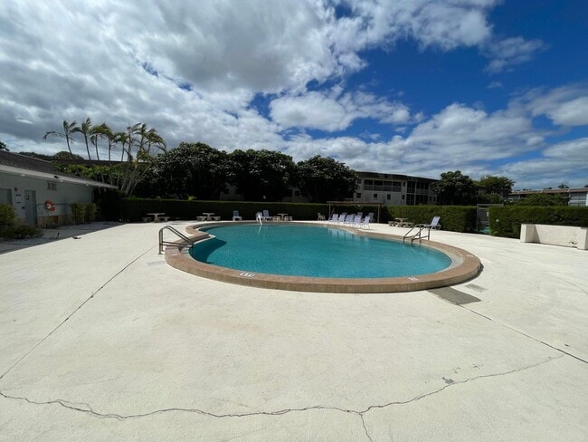 Building Photo - 2100 Springdale Blvd