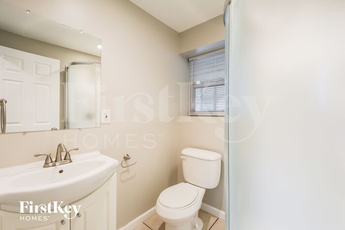 Building Photo - 1244 Marchi Dr