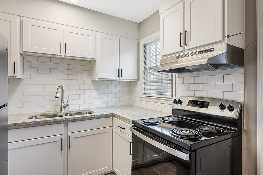 Building Photo - The Retreat at Kannapolis