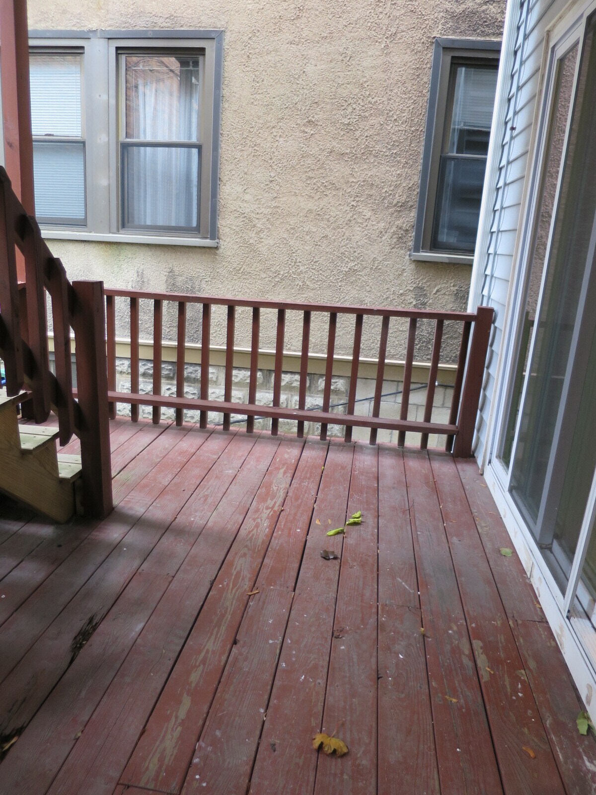 Building Photo - 3 Elm St