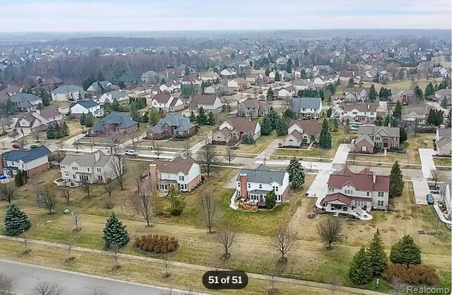 Building Photo - 47643 Ashford Dr S