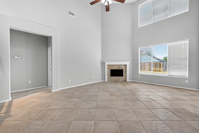 Building Photo - 4815 Claymill Ct