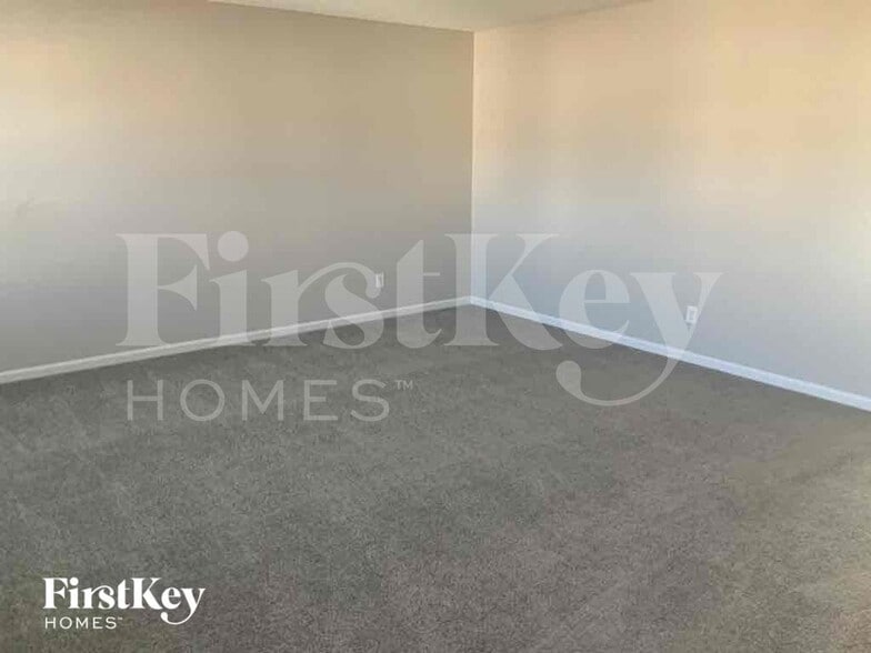 Building Photo - 12515 Teacup Way