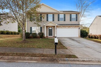 Building Photo - Spacious 4 BR, 2.5 BA, Master BR on Main, Conveniently Located Between Greenville and Spartanburg