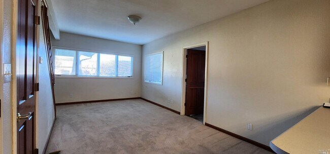 Building Photo - 5188 Gordon Valley Rd