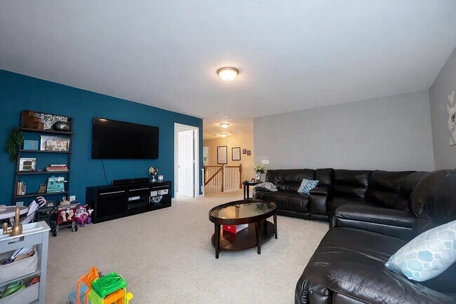 Building Photo - 116 Kelsey Glen Ln