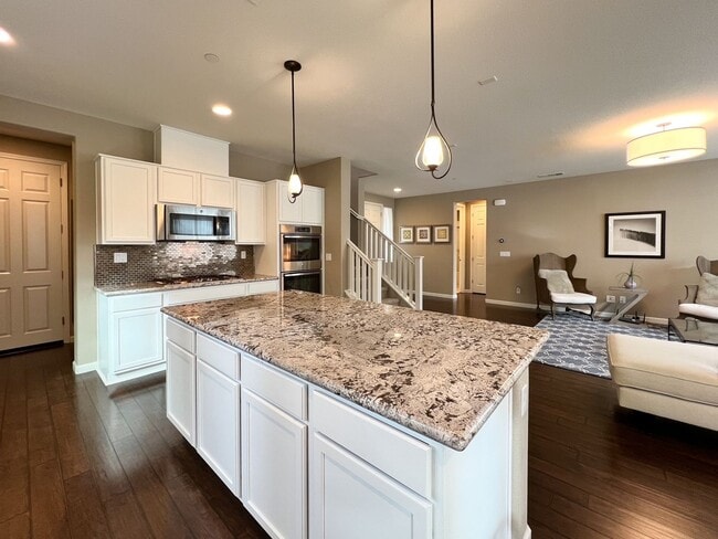 Building Photo - Modern Four-Bedroom Napa Home