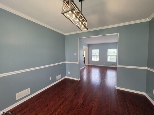 Building Photo - 36 Wexford Way